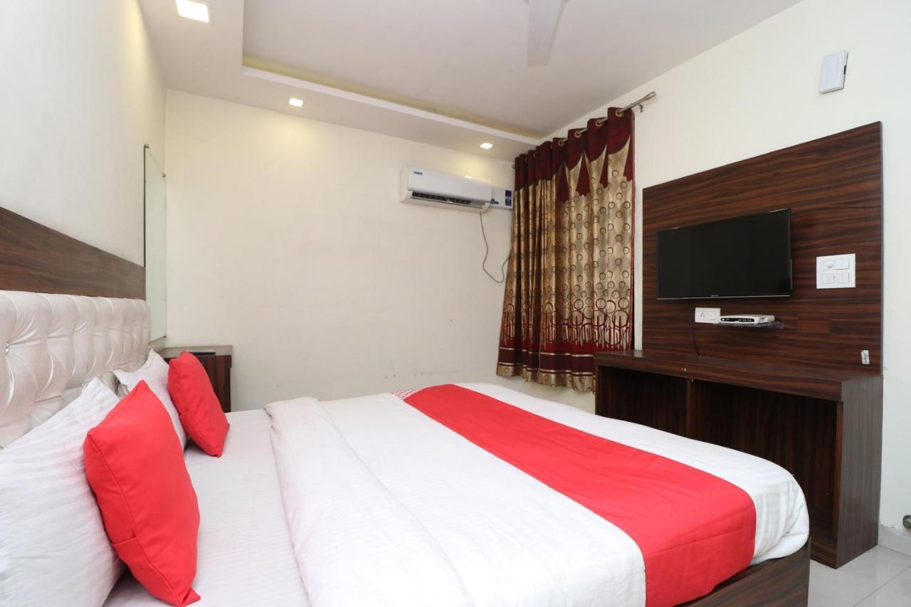 Hotel Golden Heart Amritsar Exterior foto
