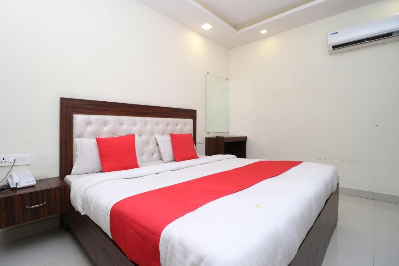 Hotel Golden Heart Amritsar Exterior foto
