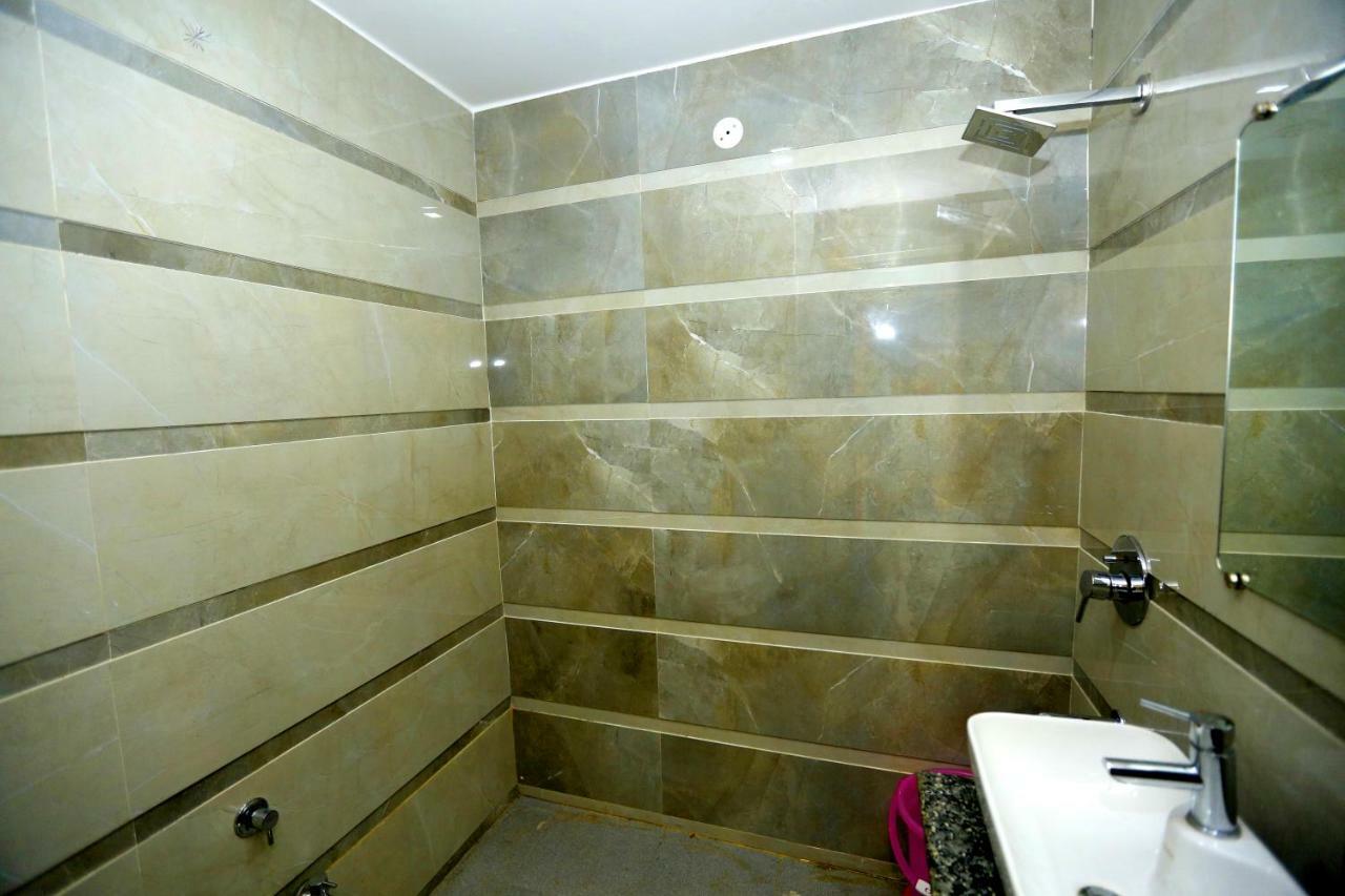 Hotel Golden Heart Amritsar Exterior foto