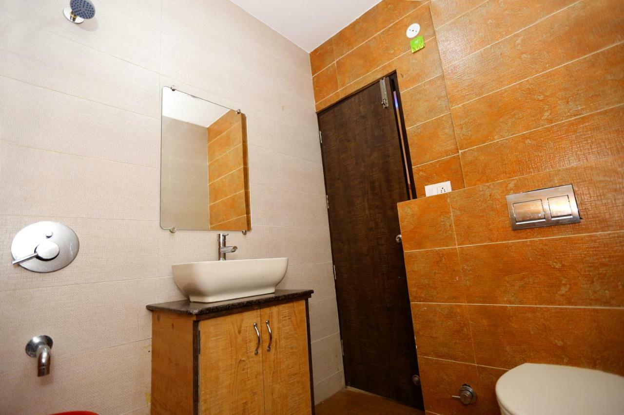 Hotel Golden Heart Amritsar Exterior foto