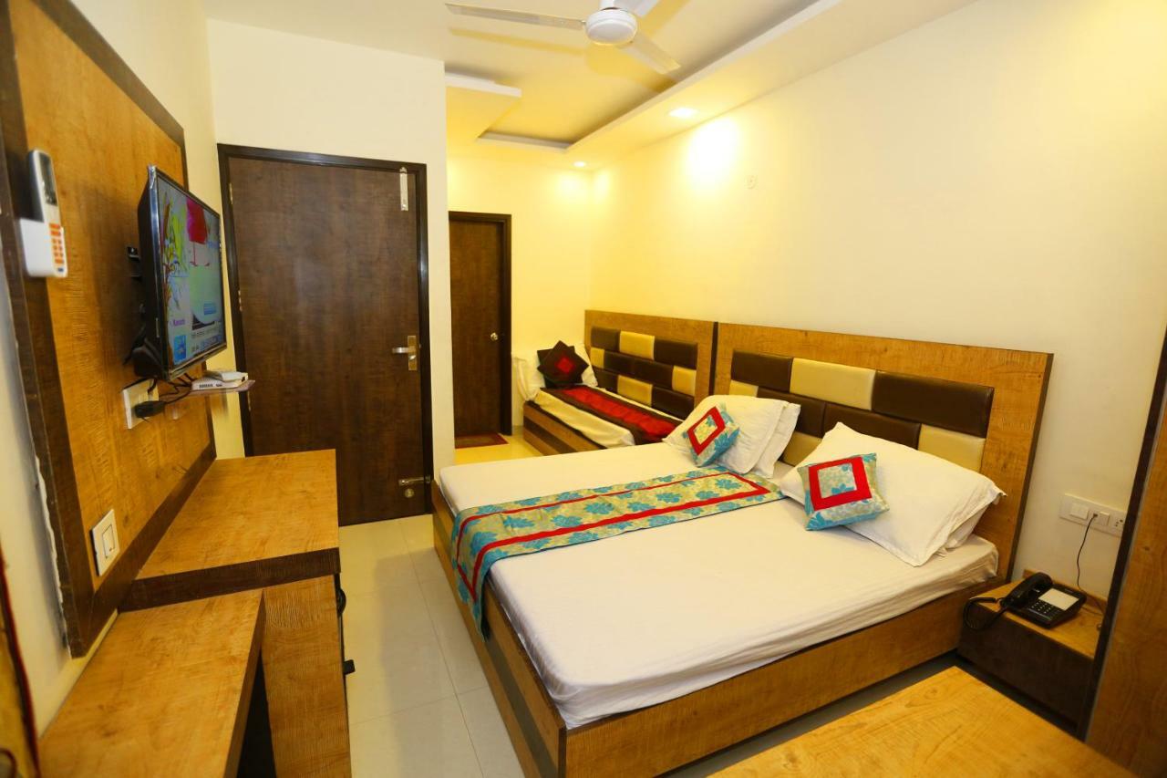 Hotel Golden Heart Amritsar Exterior foto