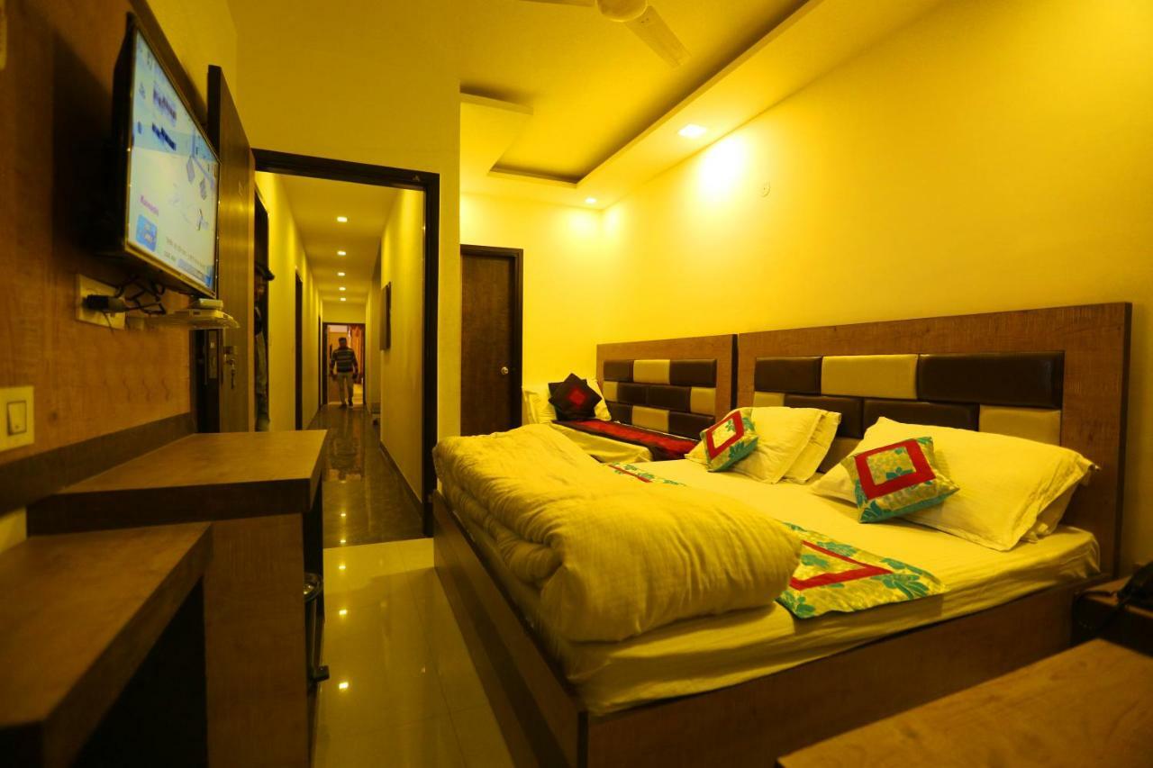 Hotel Golden Heart Amritsar Exterior foto